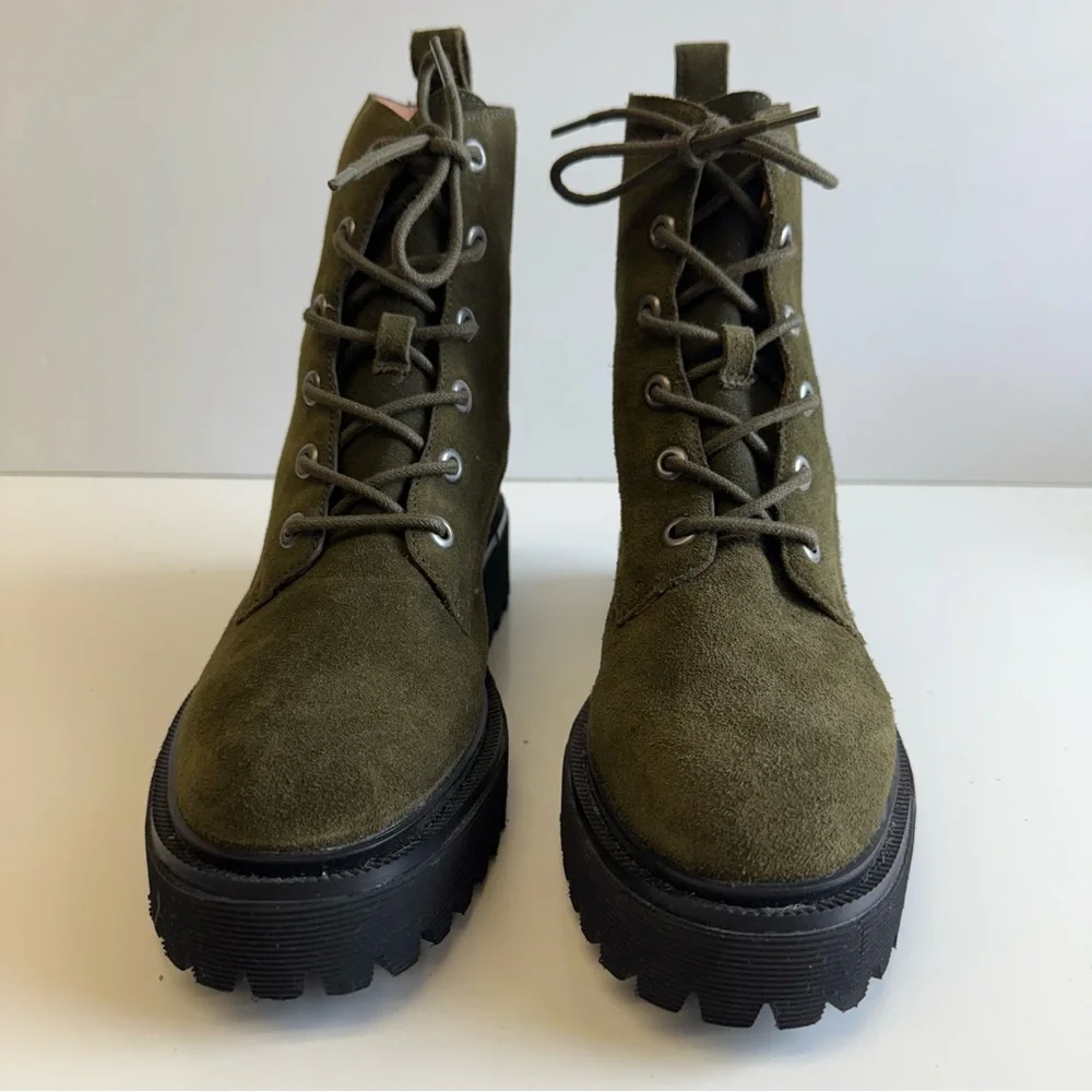 Madewell The Rayna Lace-Up Lug Sole Boot Suede Size 8 Cargo Green - Picture 2 of 7